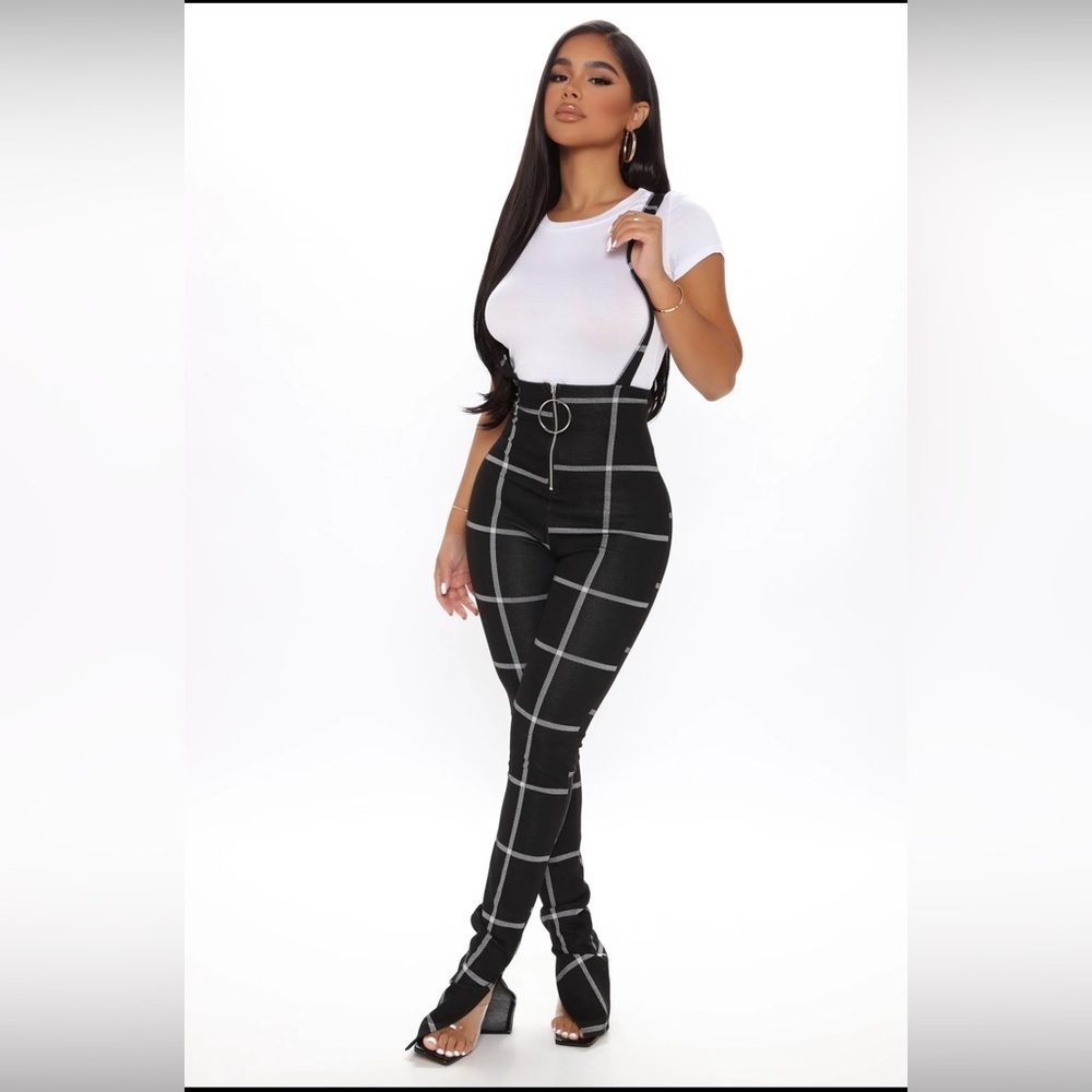 Fashion nova jumpsuit one piece